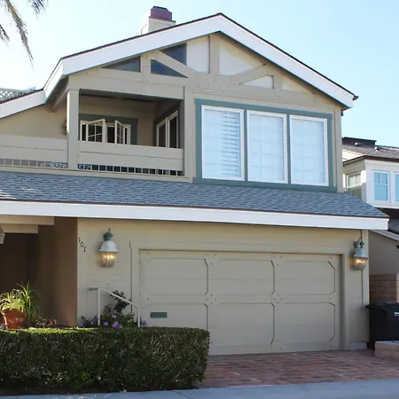 107 G St Villa